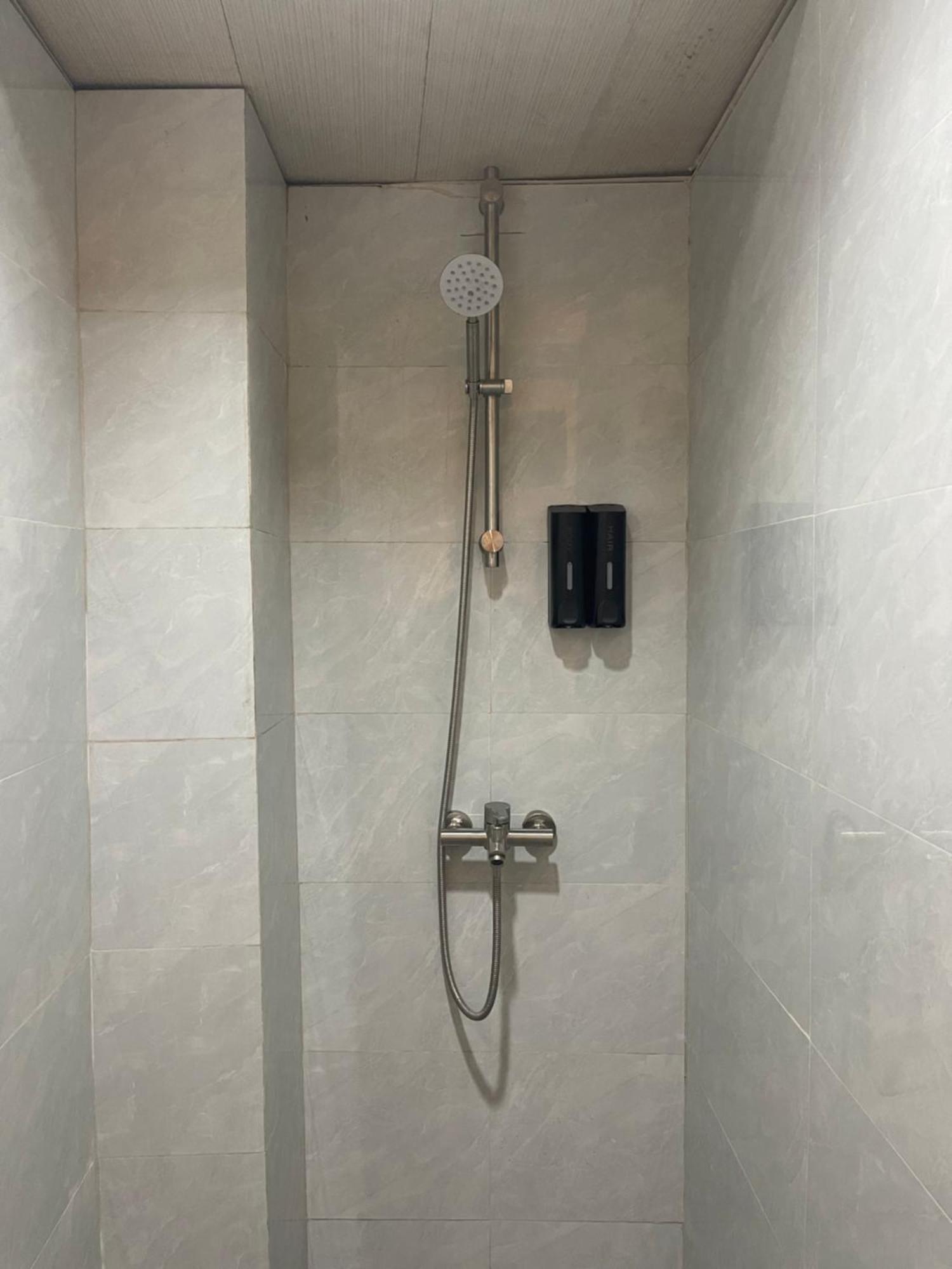 Balai Balai Capsule Hotel סבו מראה חיצוני תמונה